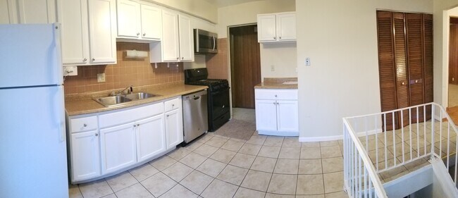 Foto del edificio - 2187 Walnut Ave