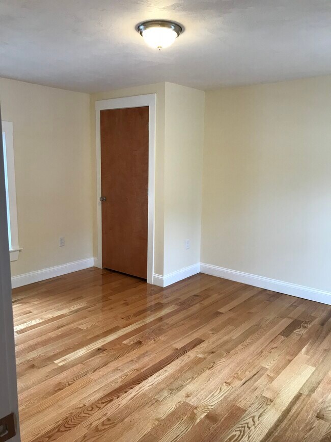 Building Photo - 28 Wilder St