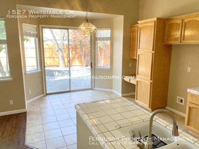 Building Photo - 1527 Whitstable Dr