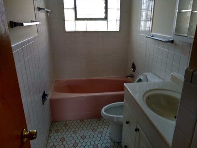 Foto del edificio - 3145 N Nordica Ave