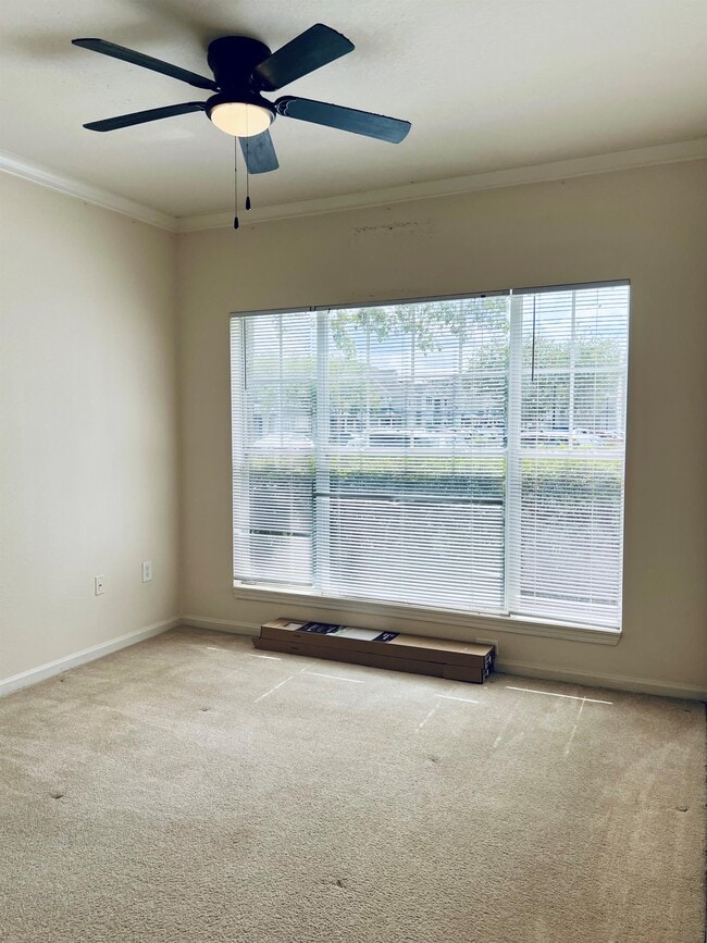 Building Photo - 11811 Estates Club Dr