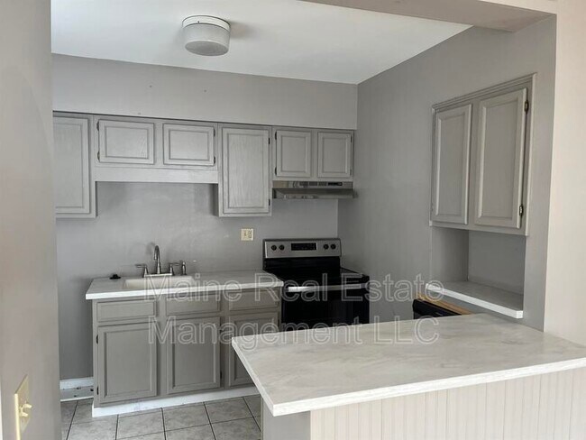 Foto del edificio - 348 State St