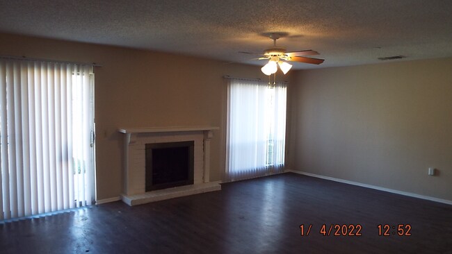 Building Photo - 5809 Liberty Bell St