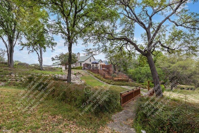 Building Photo - 3 br, 2 bath House - 306 Sailmaster St