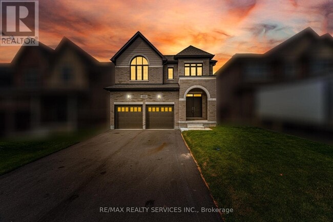 Building Photo - 485 Adelaide St