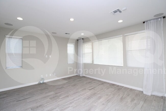 Building Photo - 4119 N 93rd Ln