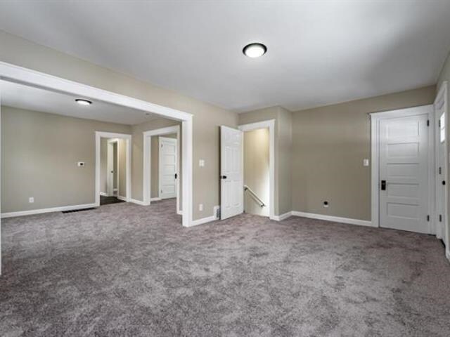 Building Photo - 1658 6th Ave