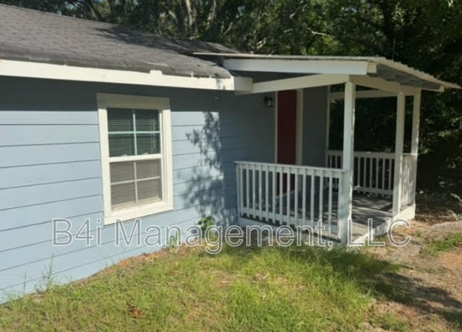 Foto del edificio - 217 Banks St