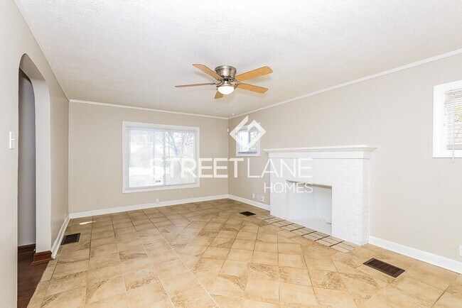 Foto del edificio - REDUCED!