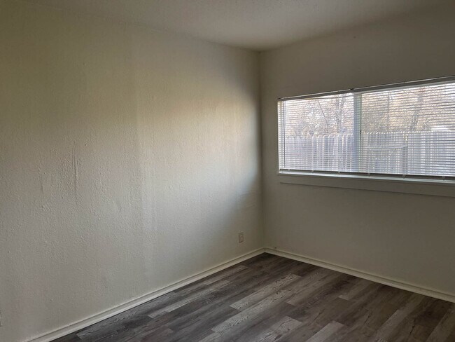 Foto del edificio - 24140 Craig Creek Ln