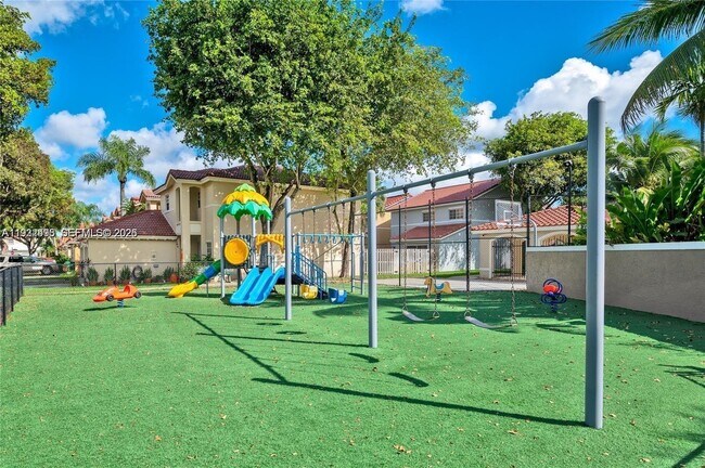 Foto del edificio - 13929 SW 102nd Terrace