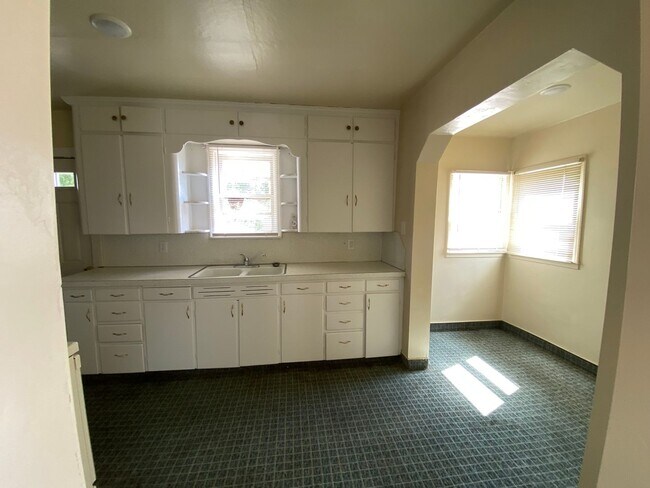 Foto del edificio - 3 Bedroom Located in Grace Idaho