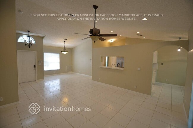 Foto del edificio - 7570 NW 47th Ave