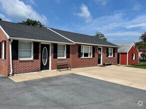 Building Photo - 11 Whitmer Rd