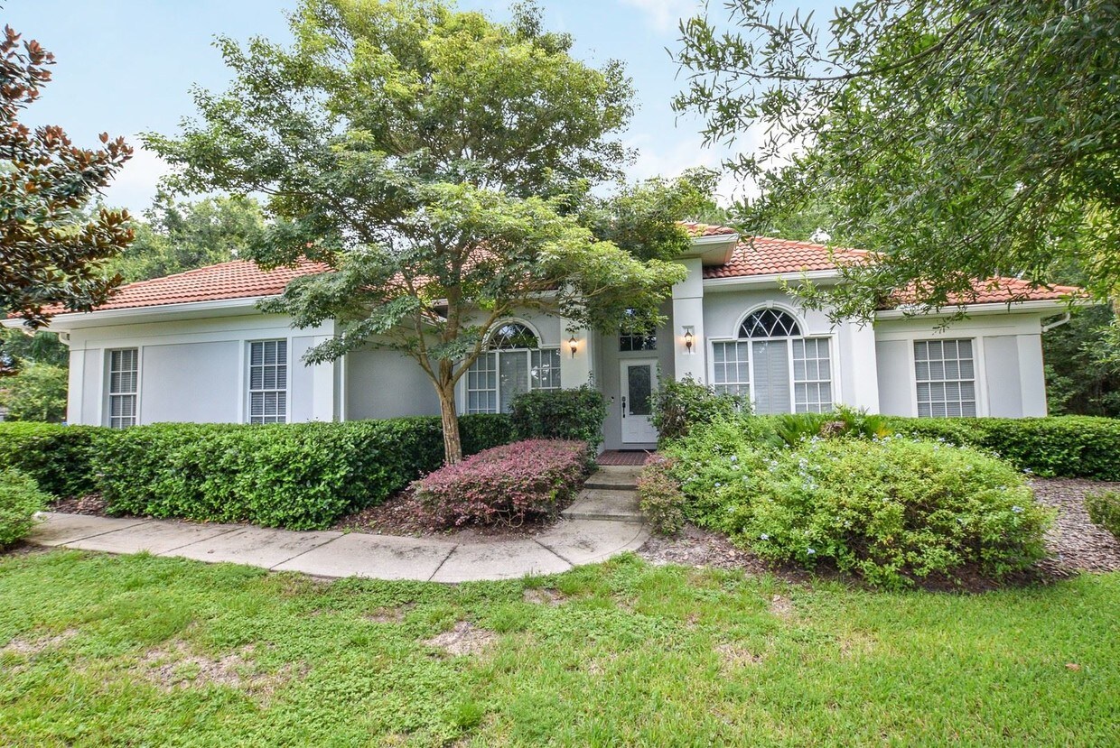 Primary Photo - 4 br, 3 bath House - 325 Leslie Lane