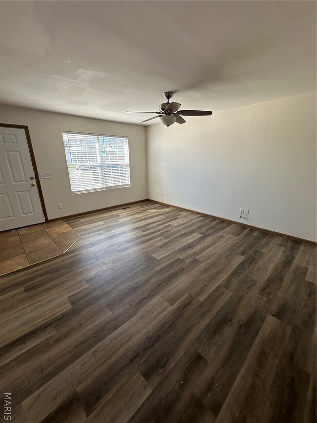 Building Photo - 231 Truman Ct