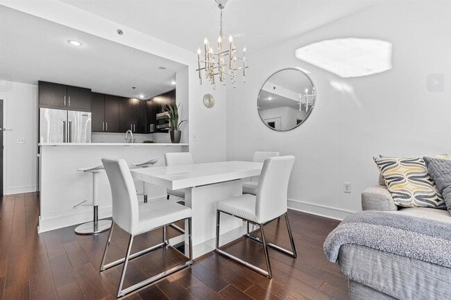 Foto del edificio - 1100 Maxwell Ln