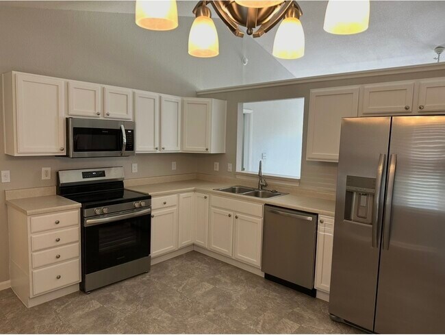 Foto del edificio - 543 Murphy Ln