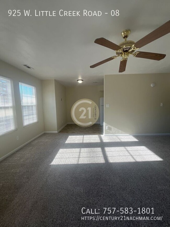 Foto del edificio - 925 W Little Creek Rd