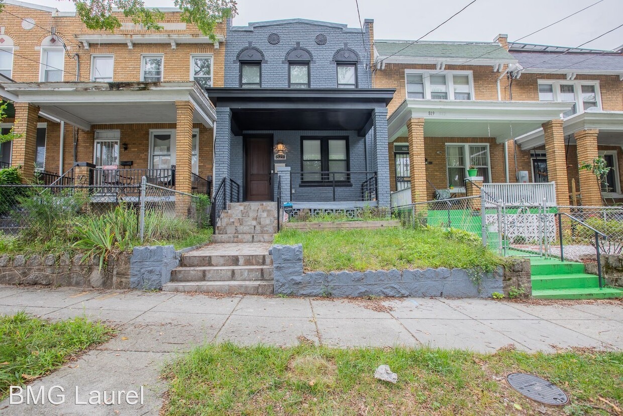 Primary Photo - 4 br, 3.5 bath House - 821 Marietta Pl NW