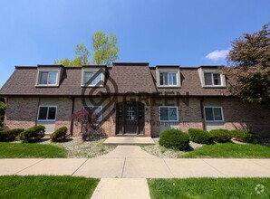 Building Photo - 1119 S Curtis Ave