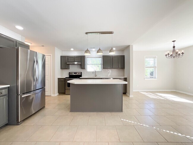 Foto del edificio - 1037 Ridgefield Cir