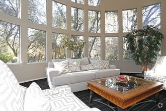 Interior Photo - Huntington Square