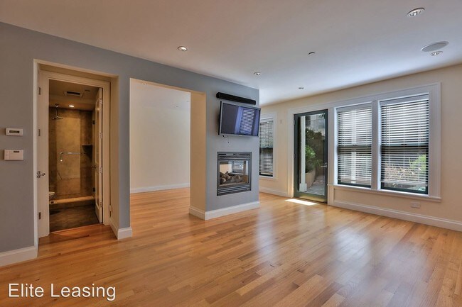 Building Photo - 2 br, 2 bath House - 3410 California Street