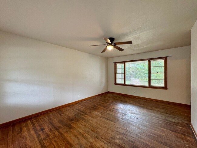Foto del edificio - Single-Family Home For Lease
