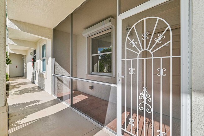 Foto del edificio - ** Country Creek Condo ~ 2/2 First Floor -...