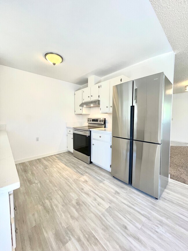 Foto del edificio - 2142 Rhodora St