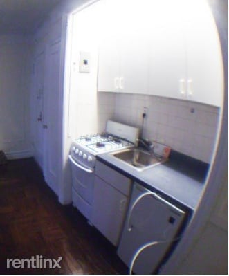 Foto del edificio - 120 Waverly Pl