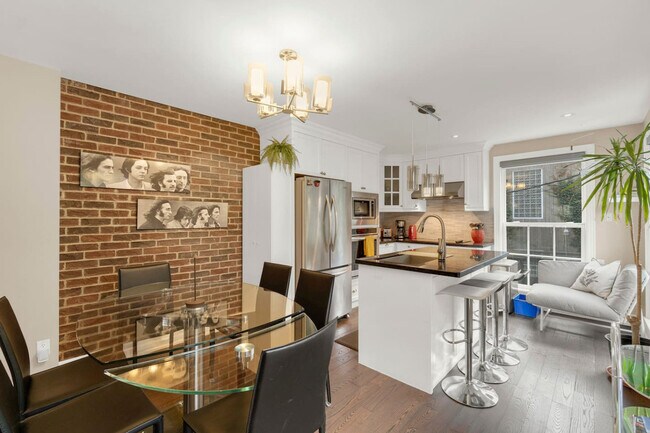 Photo du bâtiment - 195 Soudan Ave