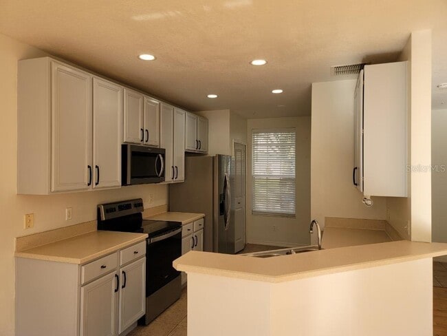 Building Photo - 6330 Westcott Cove Blvd