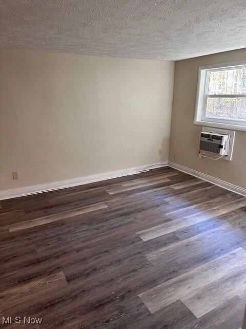 Foto del edificio - 3499 Dennis Ct