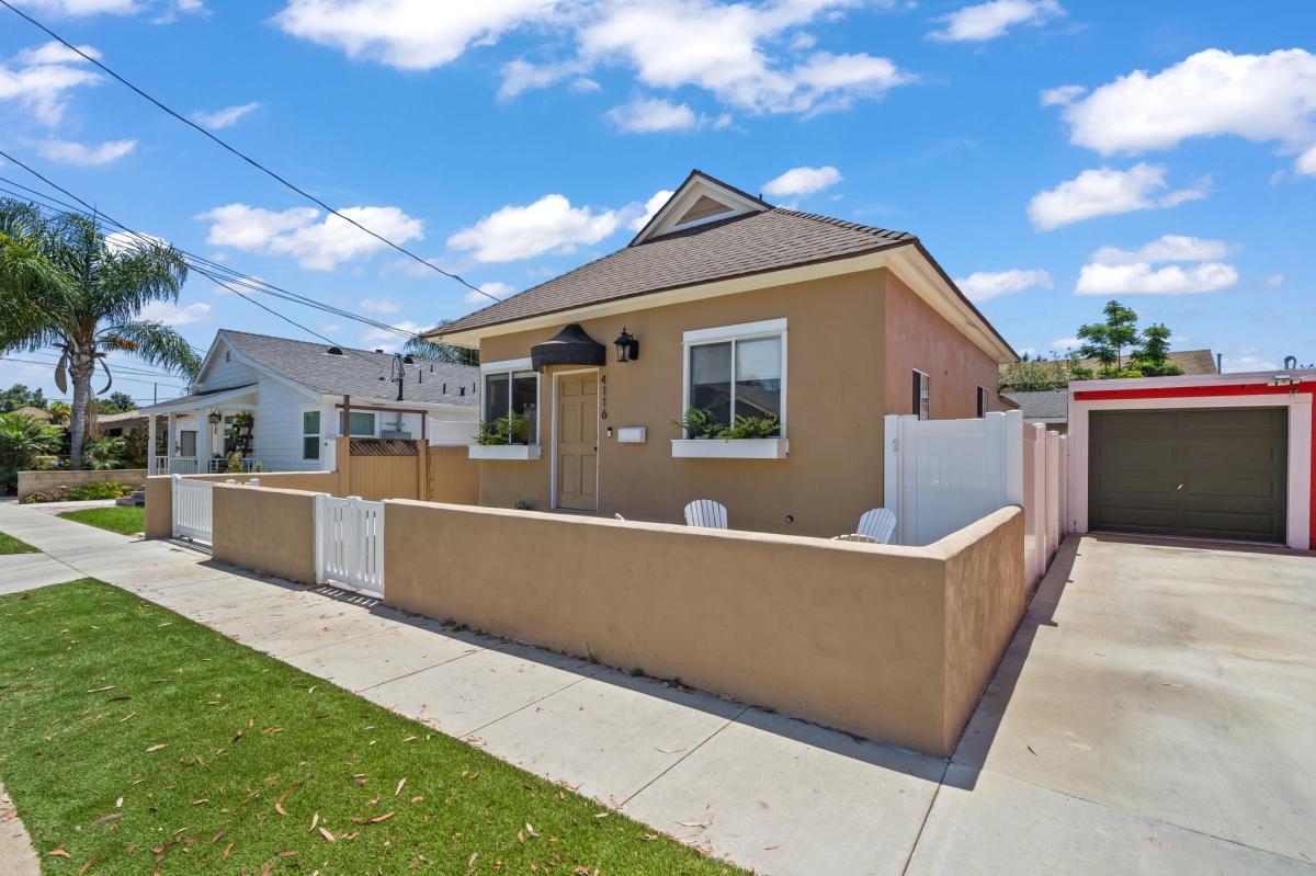 168 Apartments for Rent in Signal Hill, CA Westside Rentals