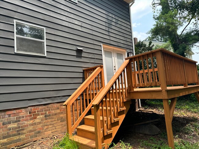 Foto del edificio - 3845 Meadowdale Blvd