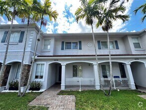 Building Photo - 2576 SW 83rd Ave