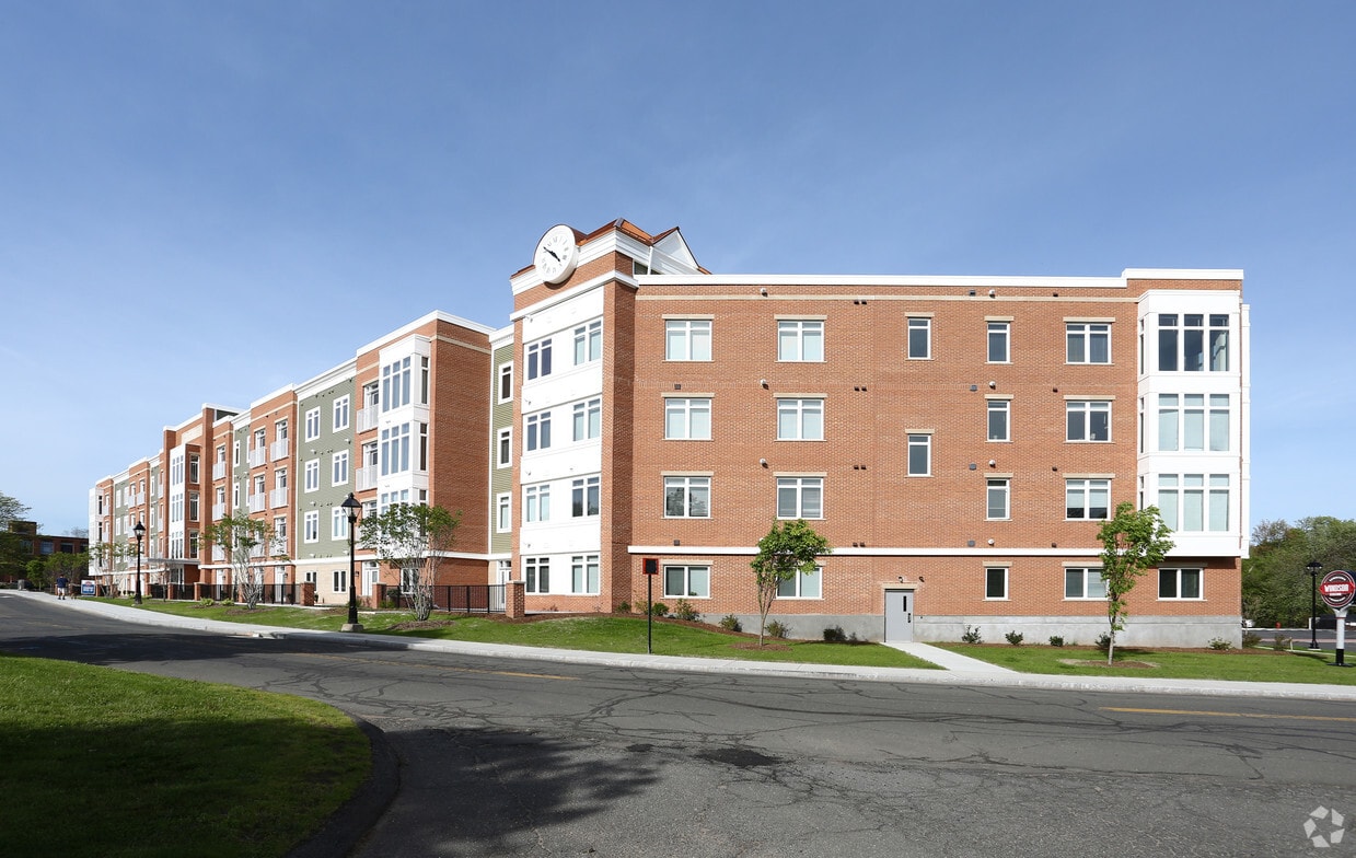Dating Services Area Near Windsor Locks Dating Services Area Near Windsor Locks