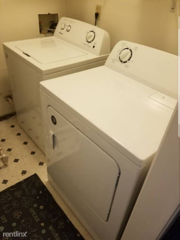 Foto del edificio - 1 br, 1.5 bath Townhome - 400 Acreview Dr