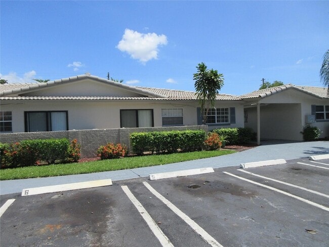 Building Photo - 8601 NW 35th St