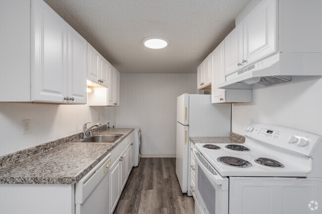 Interior Photo - Sandman Apartments