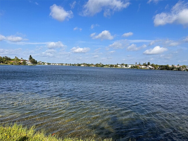 Foto del edificio - 3165 Vista Del Mar