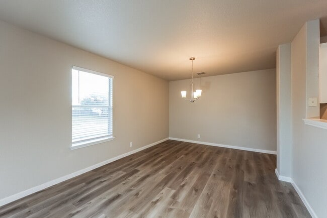Building Photo - 7826 Juno Heights
