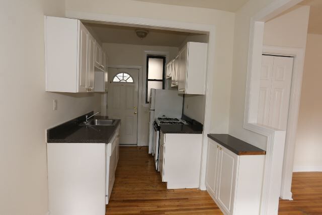 Building Photo - 3832 N Fremont St