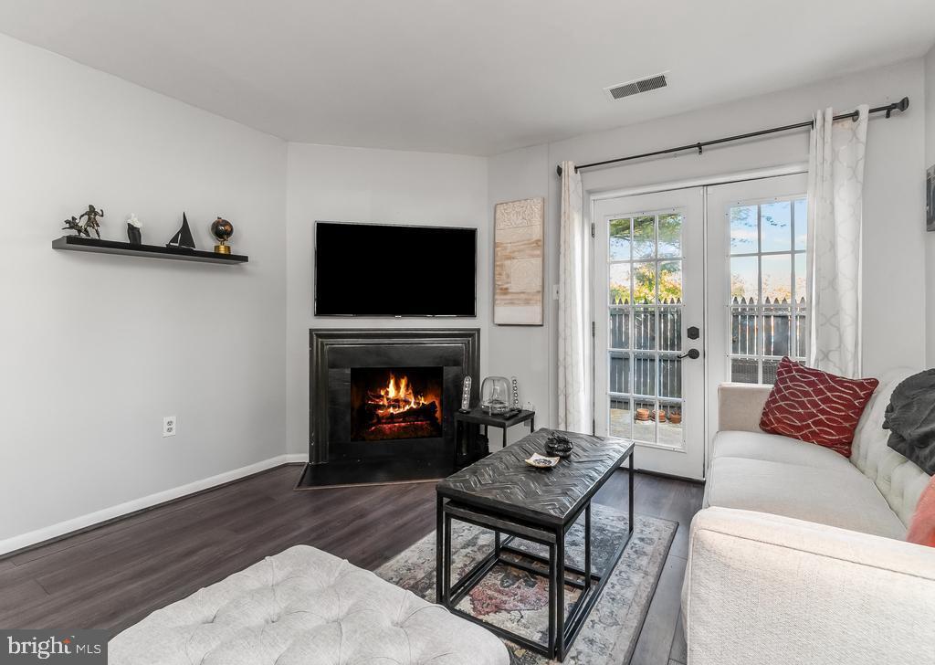 Primary Photo - 13801 Sauterne Way