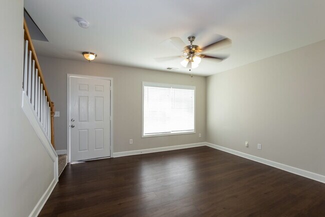 Foto del edificio - 1003 Korp Rd