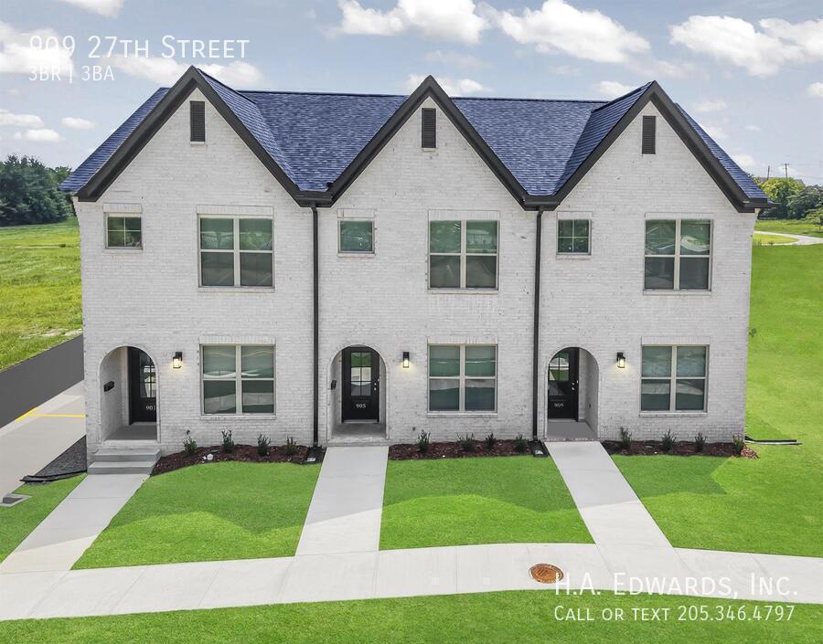 Photo - 909 27th Street-