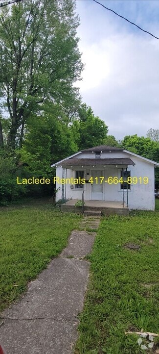 Building Photo - 526 Hood St