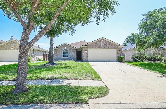 Building Photo - 14618 Rochelle Ct